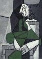 Femme Sitting 1926 cubist Pablo Picasso